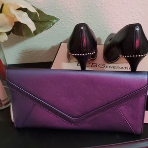 August Shoes Clutch Purse